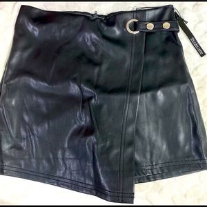 Black skirt and short